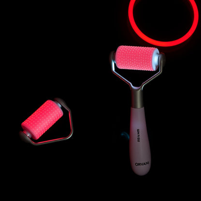 ORVANI Rouleau Micro-Vibrations LED — flatlay